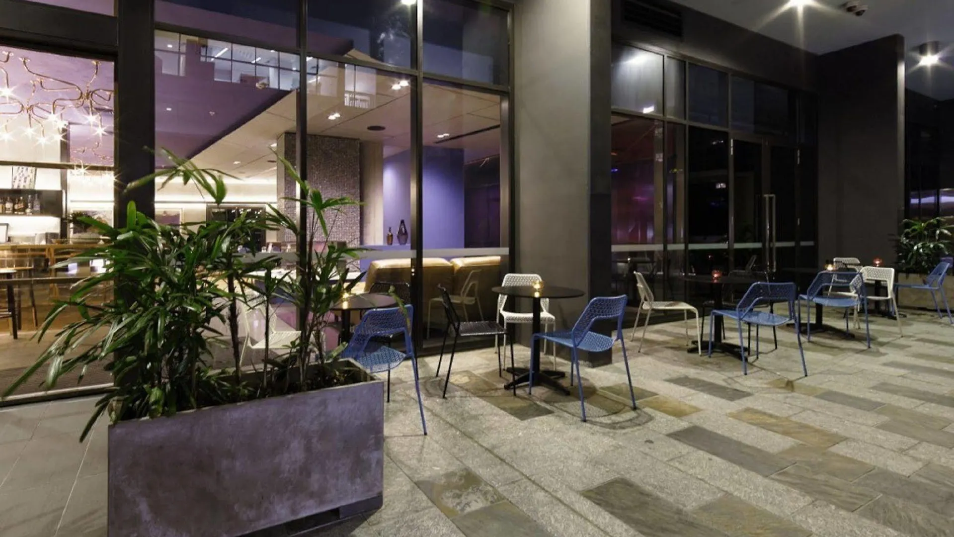 Alpha Mosaic Hotel Fortitude Valley Brisbane 4*,  Australia